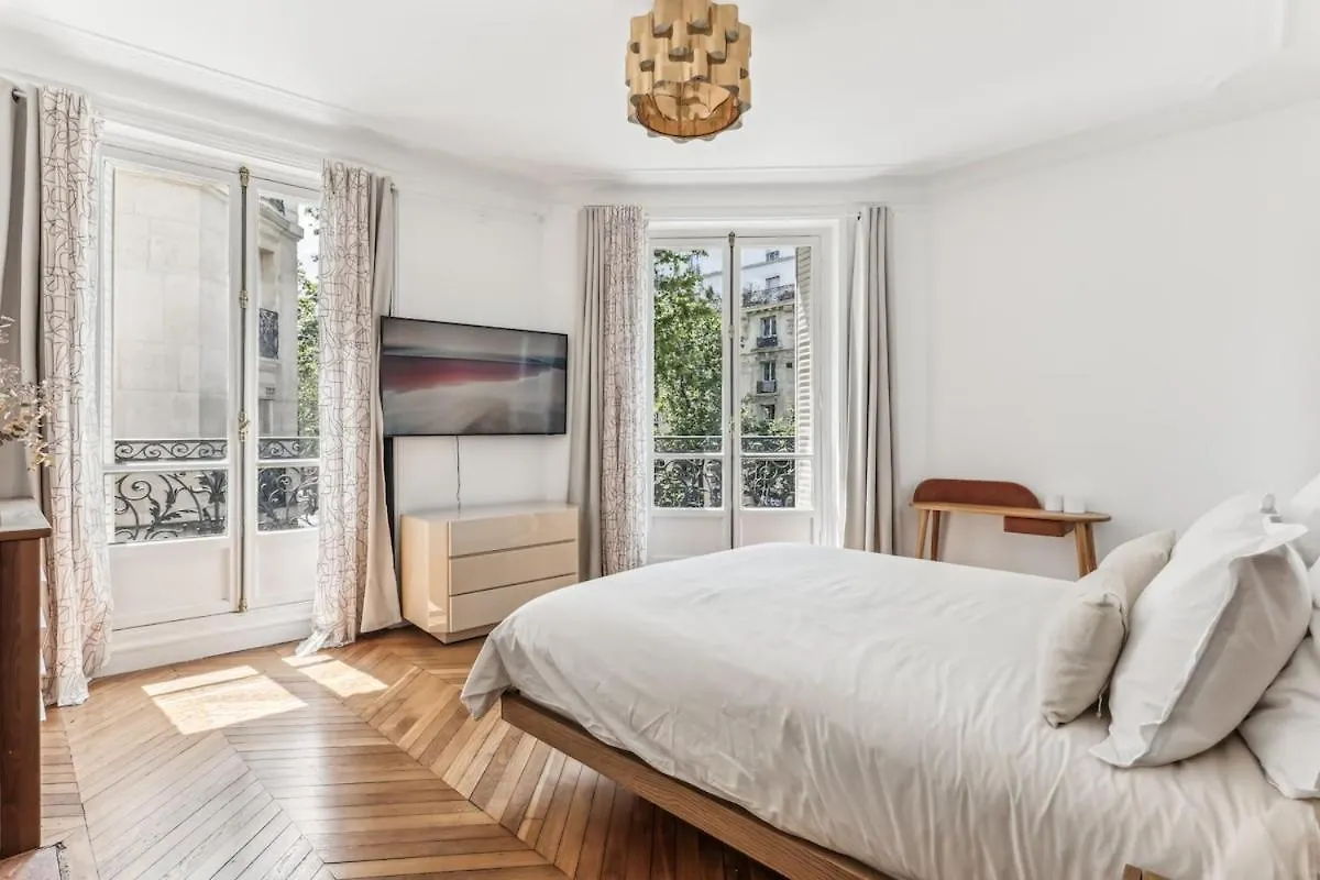 Le Palace Sacre Coeur By Ecoflats Paris Apartment